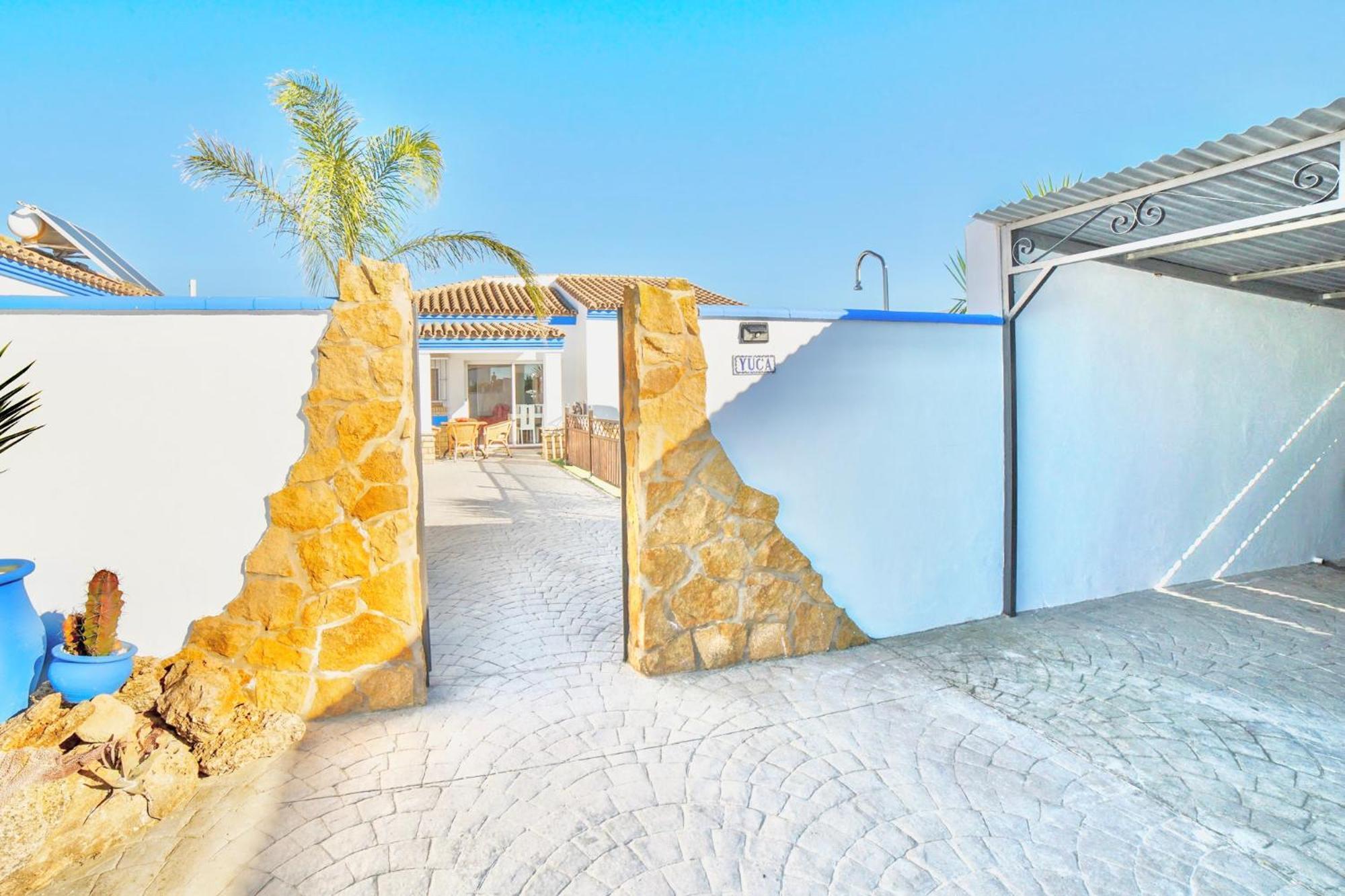 Villa Yuca Con Piscina Privada En Conil De La Frontera Exterior photo